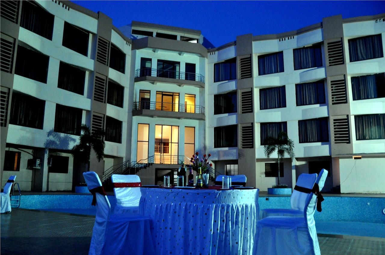 Hotel Suncity Palace Jharsuguda ภายนอก รูปภาพ