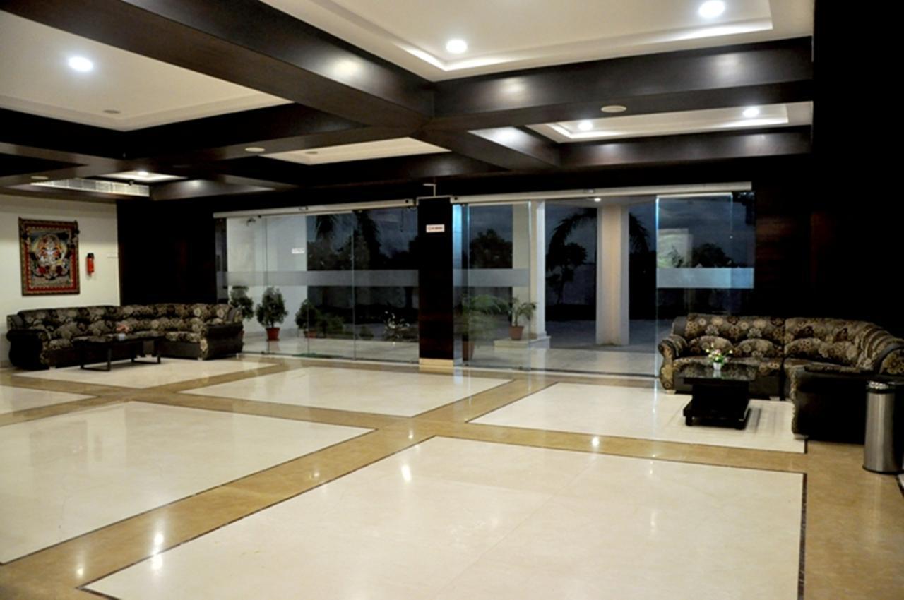 Hotel Suncity Palace Jharsuguda ภายนอก รูปภาพ