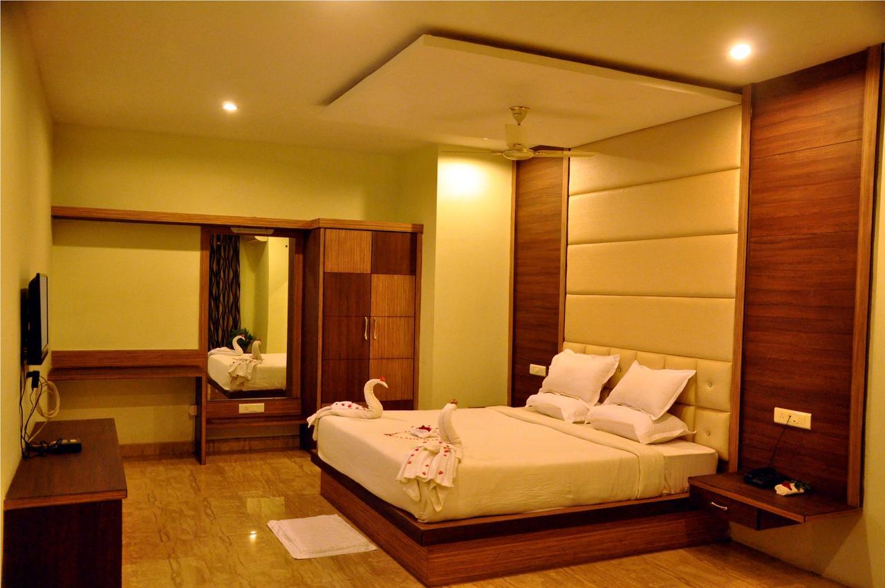 Hotel Suncity Palace Jharsuguda ภายนอก รูปภาพ